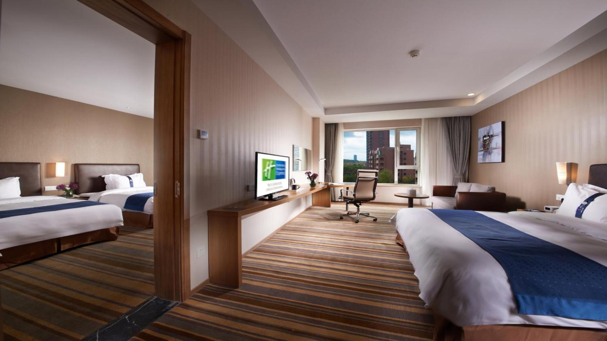 Holiday Inn Express Ordos Dongsheng By Ihg Екстер'єр фото