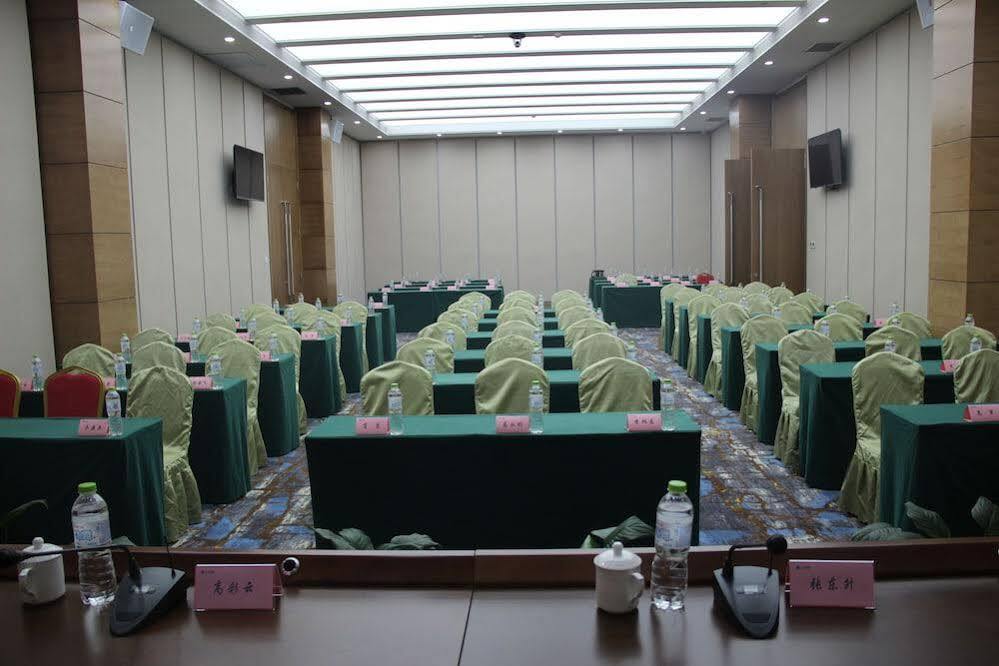 Holiday Inn Express Ordos Dongsheng By Ihg Екстер'єр фото